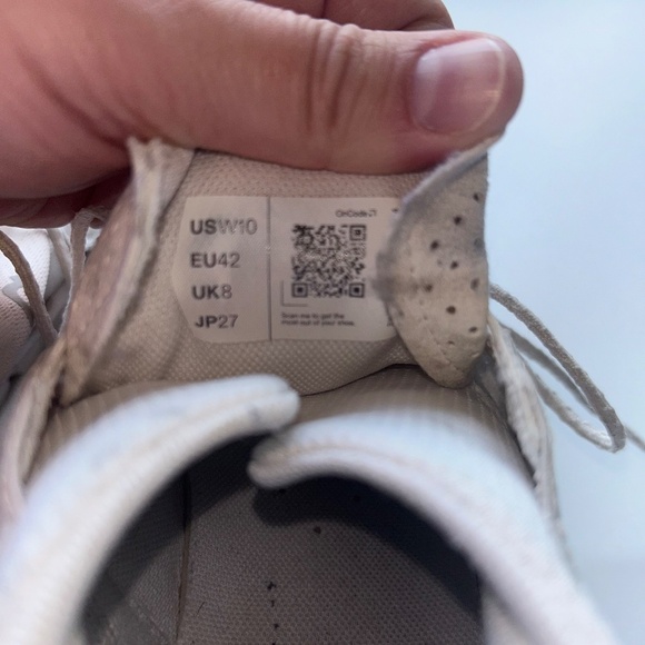 SIZE 10 | On Cloud Cloudnova 2 | All white - Picture 6 of 7